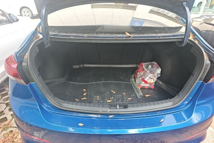 Used Hyundai Elantra (6th Generation / Lingdong) 2016 1.6L Automatic ZhiXuan – Elite Version Trunk