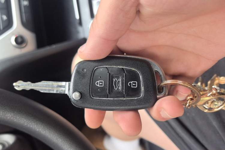 Used Hyundai Elantra (6th Generation / Lingdong) 2016 1.6L Automatic ZhiXuan – Elite Version Vehicle Key