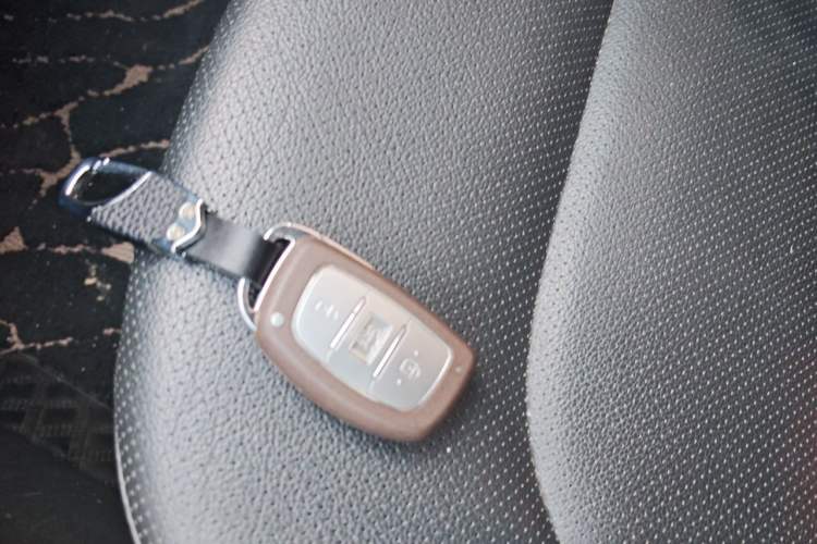 Used Hyundai Elantra (6th Generation / Lingdong) 2016 1.4T Dual-Clutch Xuan Dong·Elite Version Vehicle Key