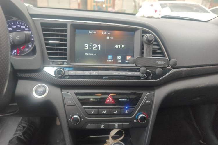 Used Hyundai Elantra (6th Generation / Lingdong) 2016 1.4T Dual-Clutch Xuan Dong·Elite Version Audio And AC Panel