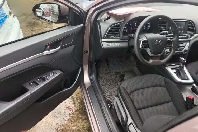 Used Hyundai Elantra (6th Generation / Lingdong) 2016 1.6L Automatic ZhiXuan – Elite Version Driver Seat