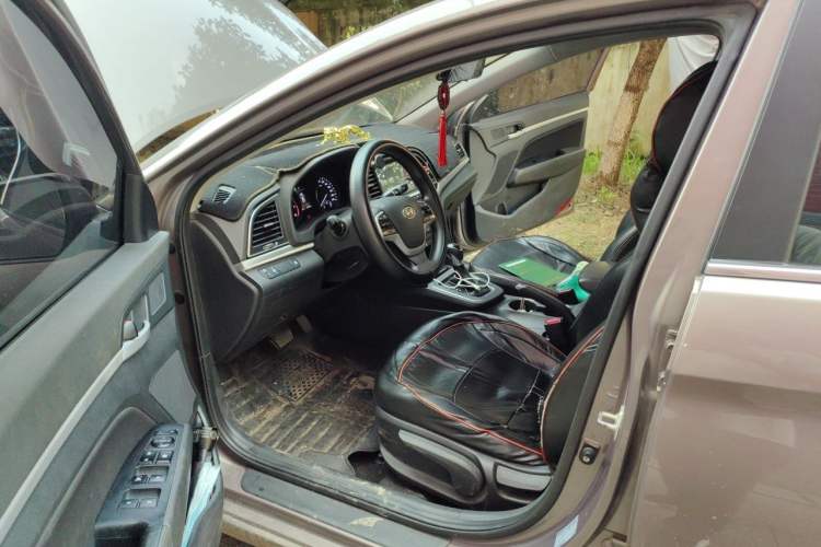 Used Hyundai Elantra (6th Generation / Lingdong) 2016 1.6L Automatic ZhiXuan – Elite Version Driver Seat