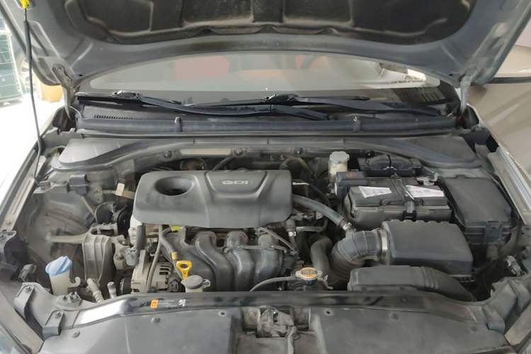 Used Hyundai Elantra (6th Generation / Lingdong) 2016 1.6L Automatic ZhiXuan – Elite Version Engine Bay