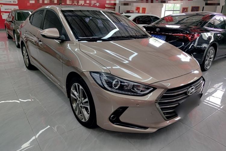 Used Hyundai Elantra (6th Generation / Lingdong) 2016 1.6L Automatic ZhiXuan · Luxury Version Front Right 45 Deg