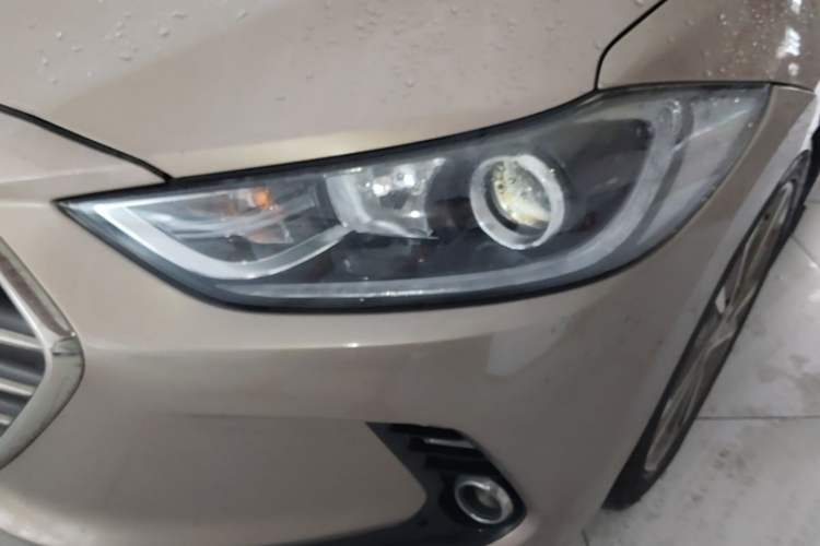 Used Hyundai Elantra (6th Generation / Lingdong) 2016 1.6L Automatic ZhiXuan – Elite Version Left Front Headlight