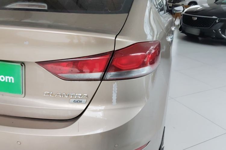 Used Hyundai Elantra (6th Generation / Lingdong) 2016 1.6L Automatic ZhiXuan – Elite Version Right Rear Taillight