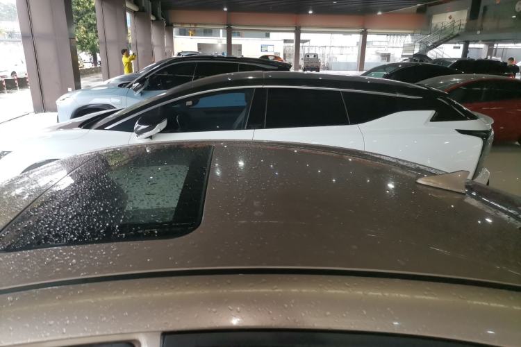Used Hyundai Elantra (6th Generation / Lingdong) 2016 1.6L Automatic ZhiXuan – Elite Version Roof