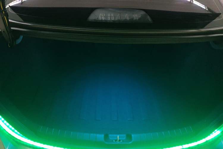 Used Hyundai Elantra (6th Generation / Lingdong) 2016 1.6L Automatic ZhiXuan – Elite Version Trunk