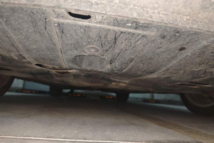 Used Hyundai Elantra (6th Generation / Lingdong) 2016 1.6L Automatic ZhiXuan – Elite Version Chassis Front