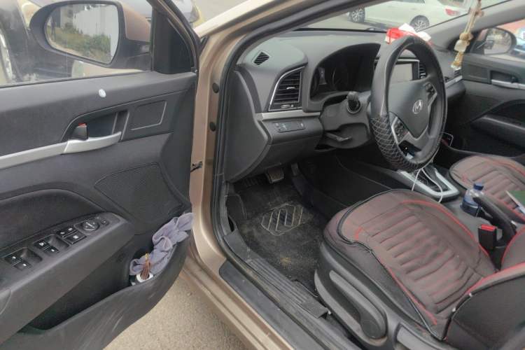 Used Hyundai Elantra (6th Generation / Lingdong) 2016 1.6L Automatic ZhiXuan – Elite Version Driver Seat