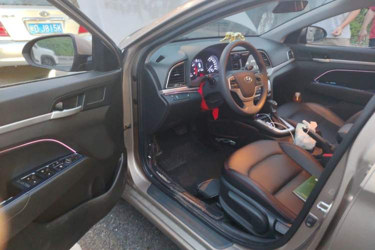 Used Hyundai Elantra (6th Generation / Lingdong) 2016 1.6L Automatic ZhiXuan – Elite Version Driver Seat