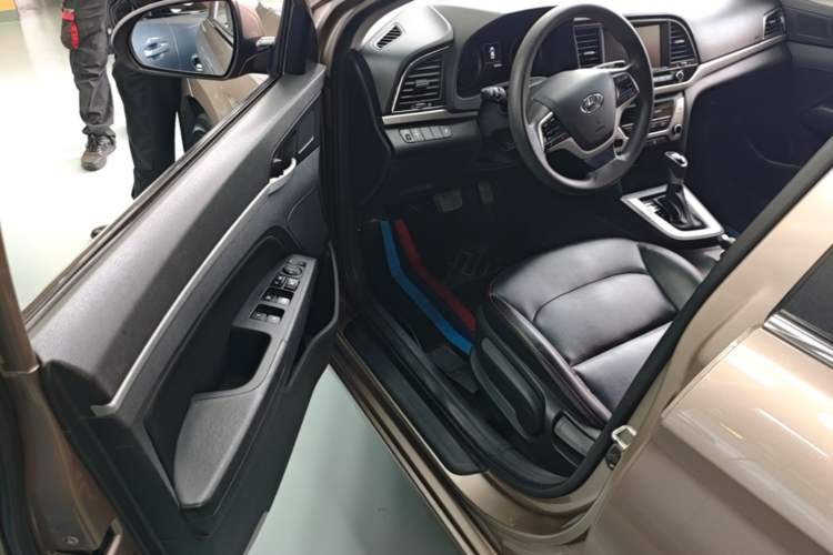 Used Hyundai Elantra (6th Generation / Lingdong) 2016 1.6L Automatic ZhiXuan – Elite Version Driver Seat