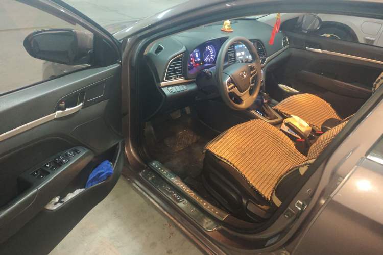 Used Hyundai Elantra (6th Generation / Lingdong) 2016 1.6L Automatic ZhiXuan – Elite Version Driver Seat