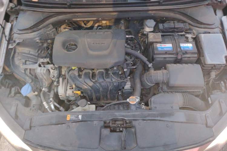 Used Hyundai Elantra (6th Generation / Lingdong) 2016 1.6L Automatic ZhiXuan – Elite Version Engine Bay