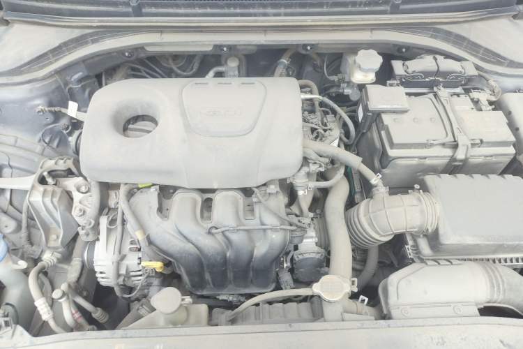 Used Hyundai Elantra (6th Generation / Lingdong) 2016 1.6L Automatic ZhiXuan – Elite Version Engine Bay