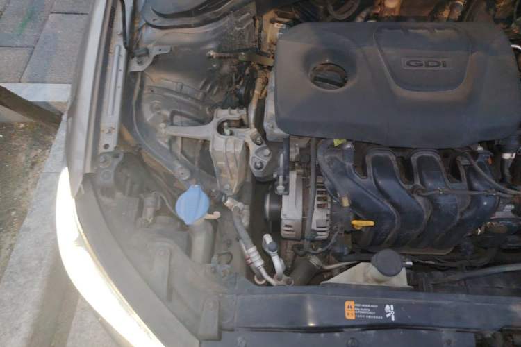 Used Hyundai Elantra (6th Generation / Lingdong) 2016 1.6L Automatic ZhiXuan – Elite Version Engine Bay Right