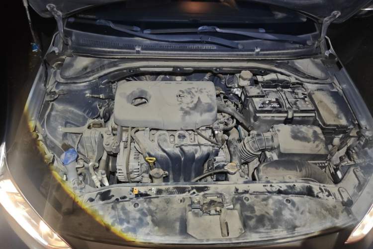Used Hyundai Elantra (6th Generation / Lingdong) 2016 1.6L Automatic ZhiXuan – Elite Version Engine Bay