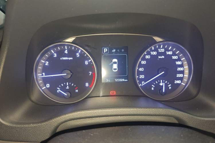 Used Hyundai Elantra (6th Generation / Lingdong) 2016 1.6L Automatic ZhiXuan – Elite Version Instrument Cluster
