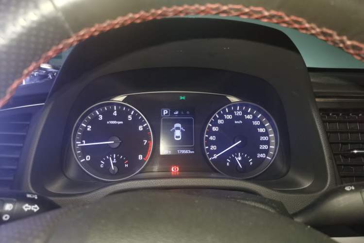 Used Hyundai Elantra (6th Generation / Lingdong) 2016 1.6L Automatic ZhiXuan – Elite Version Instrument Cluster