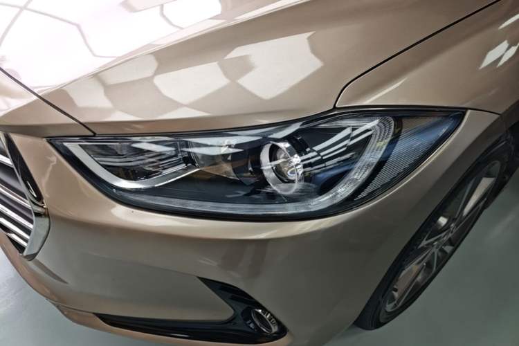 Used Hyundai Elantra (6th Generation / Lingdong) 2016 1.6L Automatic ZhiXuan – Elite Version Left Front Headlight