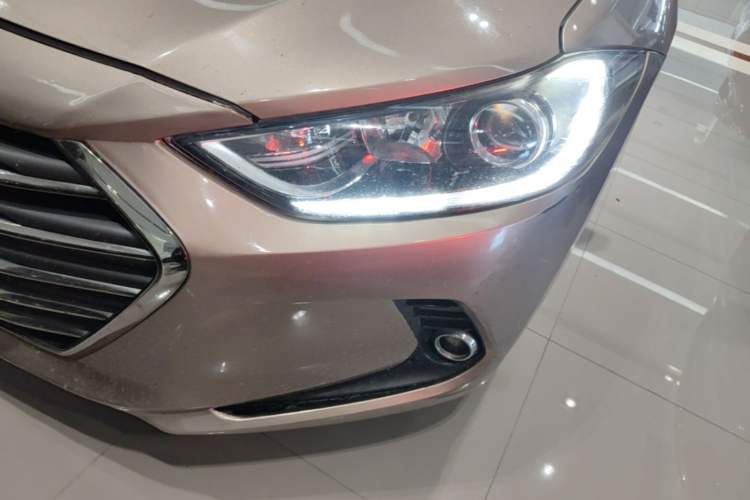 Used Hyundai Elantra (6th Generation / Lingdong) 2016 1.6L Automatic ZhiXuan – Elite Version Left Front Headlight