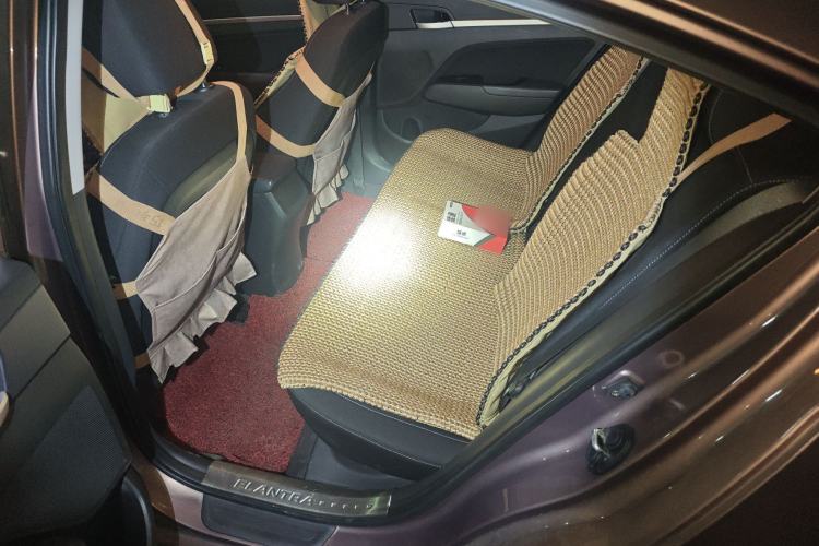 Used Hyundai Elantra (6th Generation / Lingdong) 2016 1.6L Automatic ZhiXuan – Elite Version Left Rear Seat