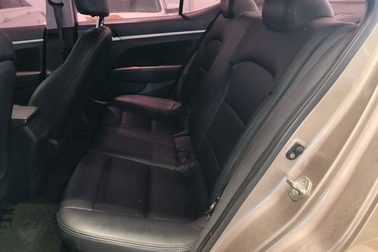 Used Hyundai Elantra (6th Generation / Lingdong) 2016 1.6L Automatic ZhiXuan – Elite Version Left Rear Seat