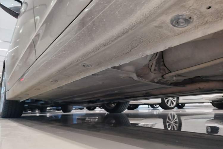 Used Hyundai Elantra (6th Generation / Lingdong) 2016 1.6L Automatic ZhiXuan – Elite Version Left Side Sill