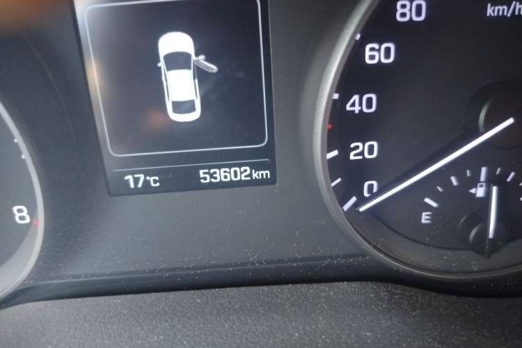 Used Hyundai Elantra (6th Generation / Lingdong) 2016 1.6L Automatic ZhiXuan – Elite Version Odometer Close Up