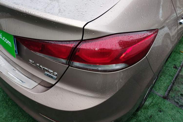 Used Hyundai Elantra (6th Generation / Lingdong) 2016 1.6L Automatic ZhiXuan – Elite Version Right Rear Taillight