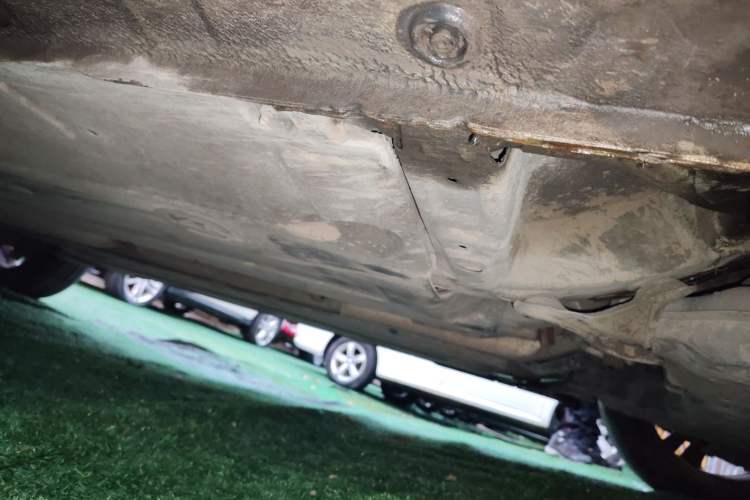 Used Hyundai Elantra (6th Generation / Lingdong) 2016 1.6L Automatic ZhiXuan – Elite Version Right Side Sill