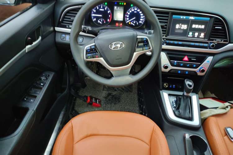 Used Hyundai Elantra (6th Generation / Lingdong) 2016 1.6L Automatic ZhiXuan – Elite Version Steering Wheel