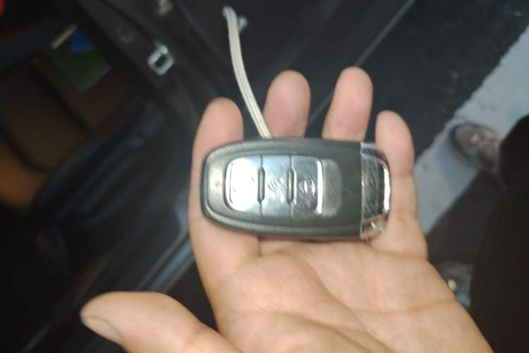 Used Hyundai Elantra (6th Generation / Lingdong) 2016 1.6L Automatic ZhiXuan – Elite Version Vehicle Key