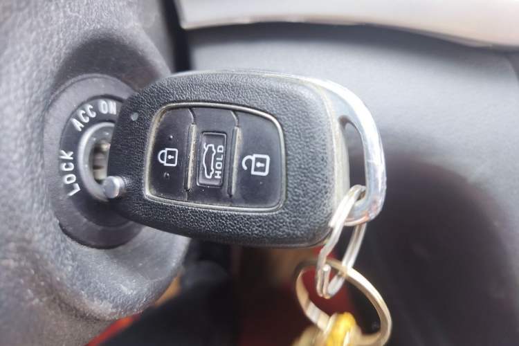 Used Hyundai Elantra (6th Generation / Lingdong) 2016 1.6L Automatic ZhiXuan – Elite Version Vehicle Key
