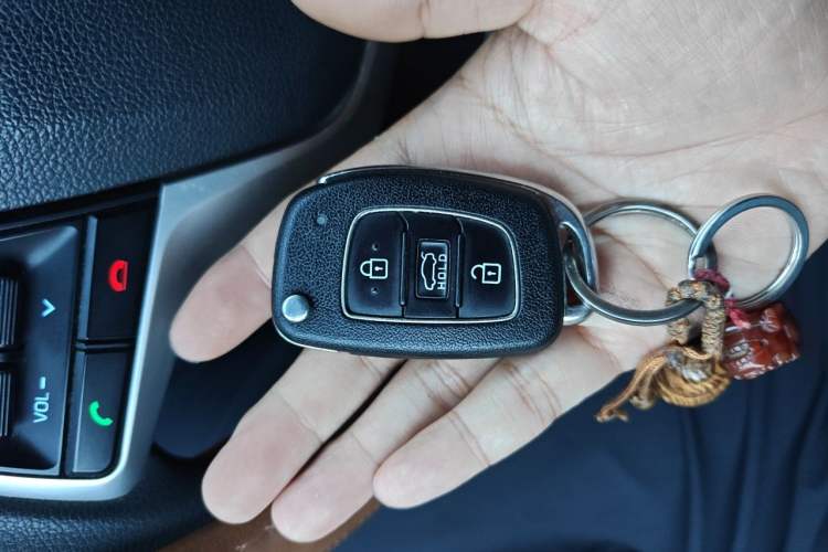 Used Hyundai Elantra (6th Generation / Lingdong) 2016 1.6L Automatic ZhiXuan – Elite Version Vehicle Key