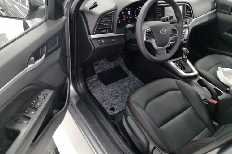 Used Hyundai Elantra (6th Generation / Lingdong) 2016 1.6L Automatic ZhiXuan – Elite Version Driver Seat