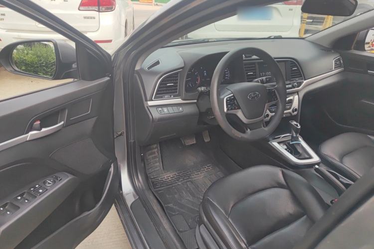 Used Hyundai Elantra (6th Generation / Lingdong) 2016 1.6L Automatic ZhiXuan – Elite Version Driver Seat