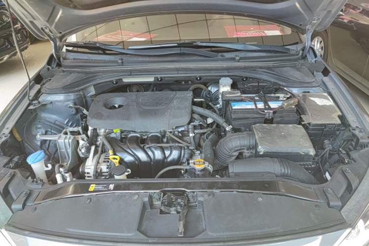 Used Hyundai Elantra (6th Generation / Lingdong) 2016 1.6L Automatic ZhiXuan – Elite Version Engine Bay