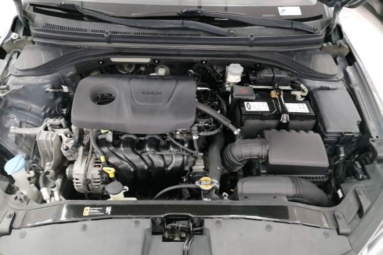 Used Hyundai Elantra (6th Generation / Lingdong) 2016 1.6L Automatic ZhiXuan – Elite Version Engine Bay