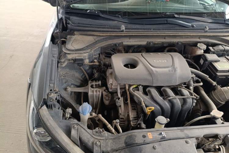 Used Hyundai Elantra (6th Generation / Lingdong) 2016 1.6L Automatic ZhiXuan – Elite Version Engine Bay Right
