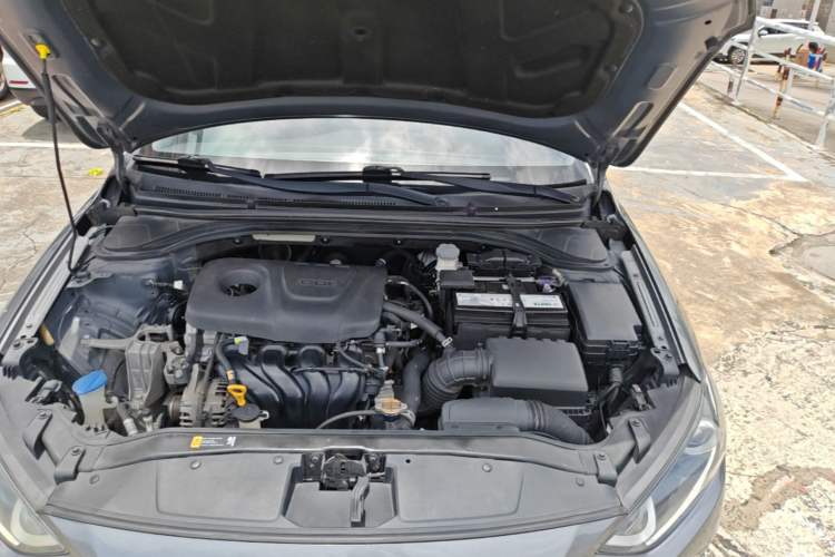 Used Hyundai Elantra (6th Generation / Lingdong) 2016 1.6L Automatic ZhiXuan – Elite Version Engine Bay