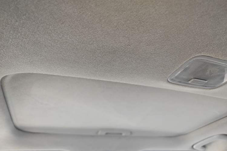 Used Hyundai Elantra (6th Generation / Lingdong) 2016 1.6L Automatic ZhiXuan · Youth Edition Headliner