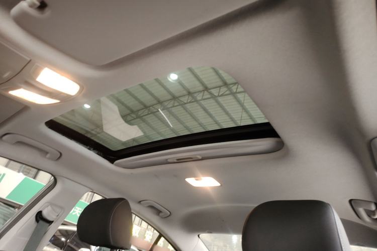 Used Hyundai Elantra (6th Generation / Lingdong) 2016 1.6L Automatic ZhiXuan – Elite Version Headliner