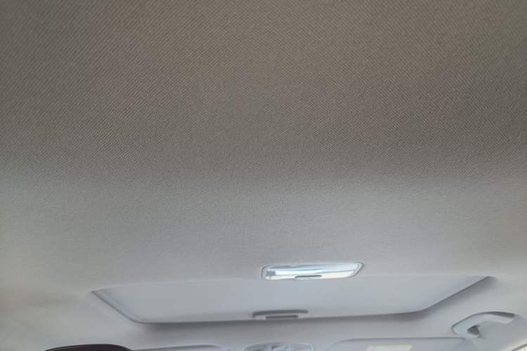 Used Hyundai Elantra (6th Generation / Lingdong) 2016 1.6L Automatic ZhiXuan – Elite Version Headliner