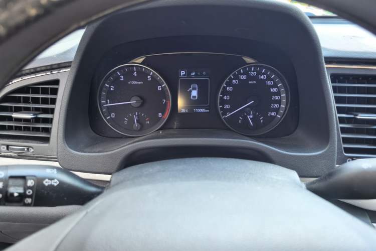 Used Hyundai Elantra (6th Generation / Lingdong) 2016 1.6L Automatic ZhiXuan – Elite Version Instrument Cluster