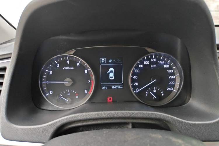 Used Hyundai Elantra (6th Generation / Lingdong) 2016 1.6L Automatic ZhiXuan – Elite Version Instrument Cluster