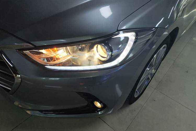 Used Hyundai Elantra (6th Generation / Lingdong) 2016 1.6L Automatic ZhiXuan – Elite Version Left Front Headlight