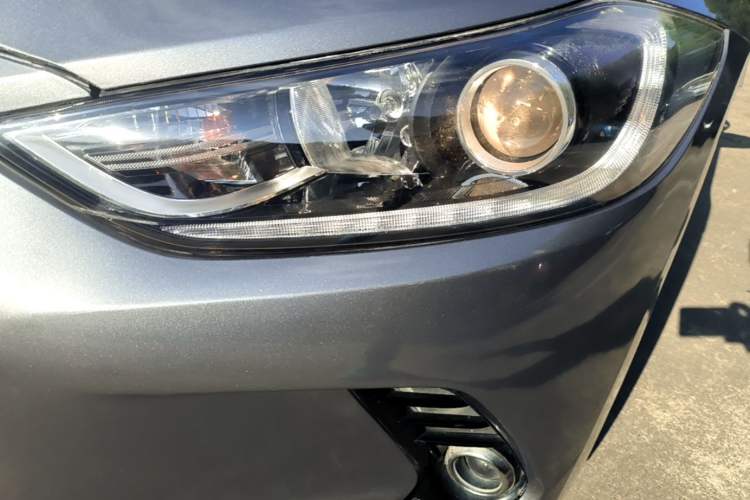 Used Hyundai Elantra (6th Generation / Lingdong) 2016 1.6L Automatic ZhiXuan – Elite Version Left Front Headlight