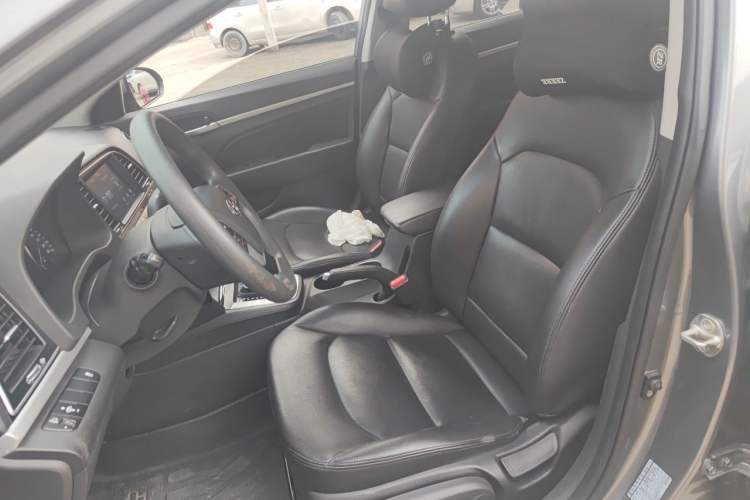 Used Hyundai Elantra (6th Generation / Lingdong) 2016 1.6L Automatic ZhiXuan – Elite Version Left Front Seat