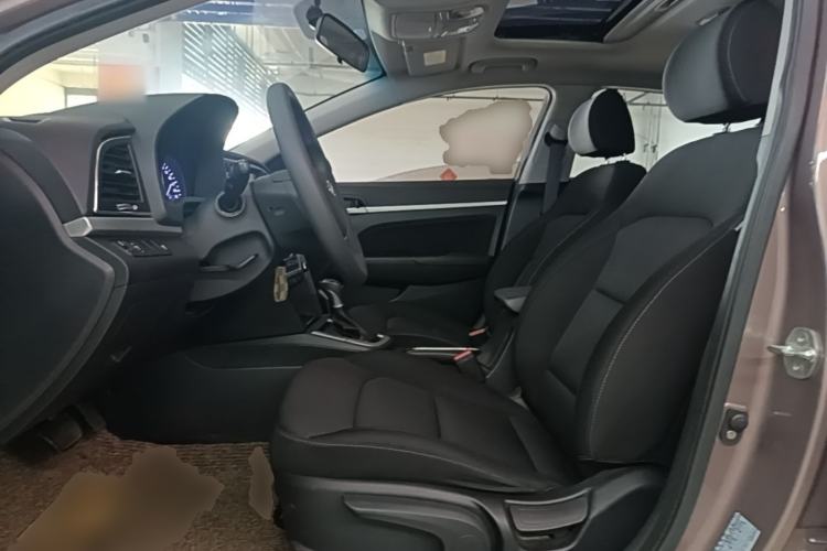 Used Hyundai Elantra (6th Generation / Lingdong) 2016 1.6L Automatic ZhiXuan – Elite Version Left Front Seat